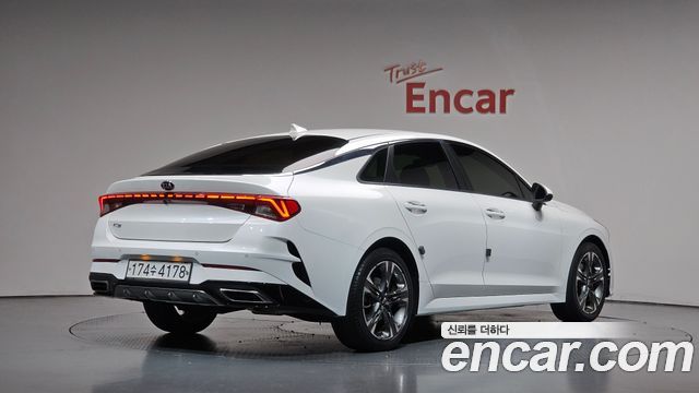 Kia K5 (III) 2.0 Noblesse 2020 — фото 2