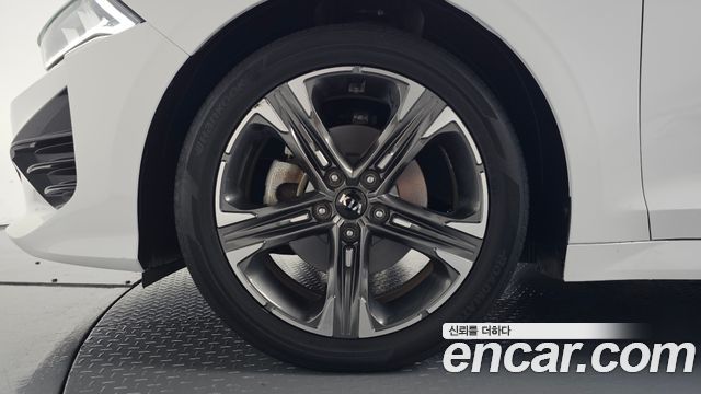 Kia K5 (III) 2.0 Noblesse 2020 — фото 5