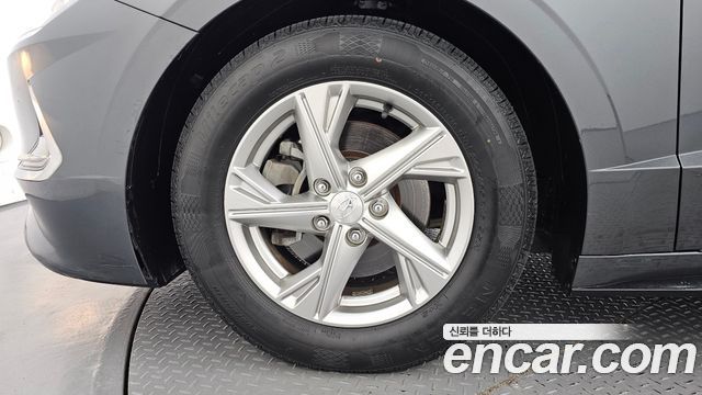 Hyundai Sonata (DN8) 2.0 LPG(rental car) Smart 2020 — фото 5