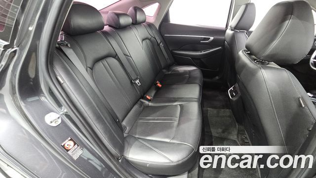 Hyundai Sonata (DN8) 2.0 LPG(rental car) Smart 2020 — фото 11