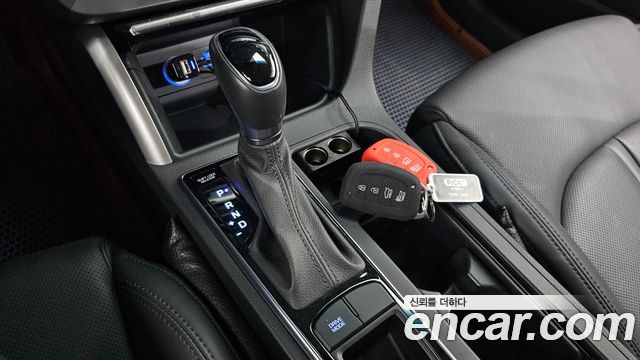 Hyundai Sonata (LF) 2.0 Smart 2015 — фото 9