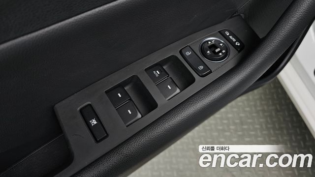 Hyundai Sonata (LF) 2.0 Smart 2015 — фото 20