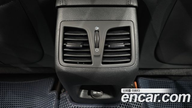 Hyundai Sonata (LF) 2.0 Smart 2015 — фото 30