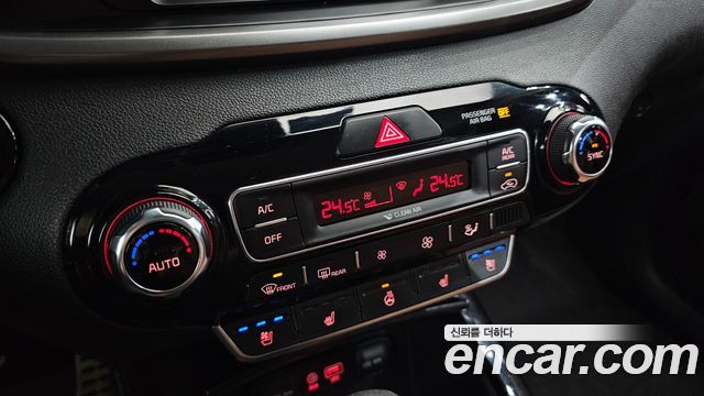 Kia Sorento Diesel 2.2 2WD Noblesse Special 2018 — фото 19