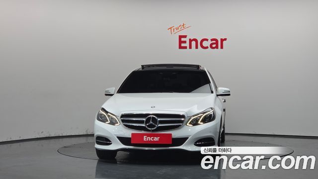Mercedes-Benz E-Class (W212) E300 4MATIC Avantgarde 2016 — фото 3