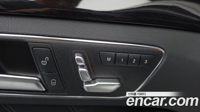 Mercedes-Benz E-Class (W212) E300 4MATIC Avantgarde 2016 — фото 20