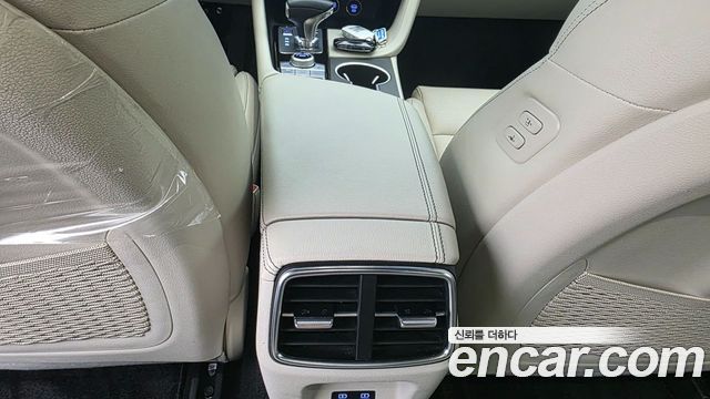 Genesis G70 Gasoline 2.5T 2WD 2024 — фото 16