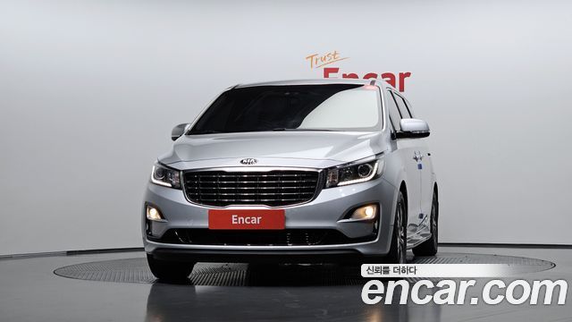 Kia Carnival Gasoline 11-Seater Prestige 2020 — фото 3