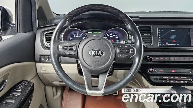 Kia Carnival Gasoline 11-Seater Prestige 2020 — фото 13