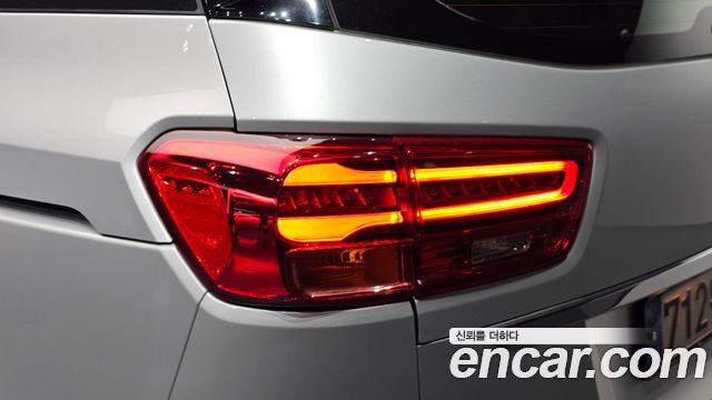 Kia Carnival Gasoline 11-Seater Prestige 2020 — фото 23