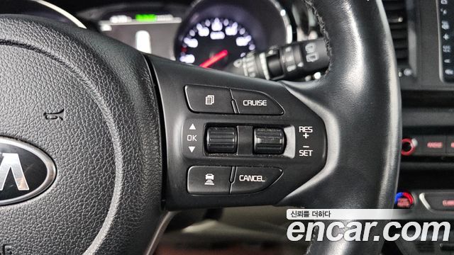 Kia Carnival Gasoline 11-Seater Prestige 2020 — фото 28