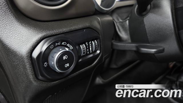 Jeep Wrangler (JL) 2.0 Sport 4Door 2018 — фото 20