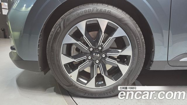 Kia Carnival (IV) Gasoline 7-Seater Noblesse 2021 — фото 5