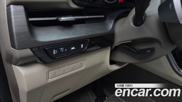 Kia Carnival (IV) Gasoline 7-Seater Noblesse 2021 — фото 27