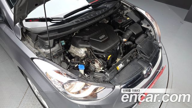 Hyundai Avante (MD) M16 GDI Luxury 2012 — фото 6