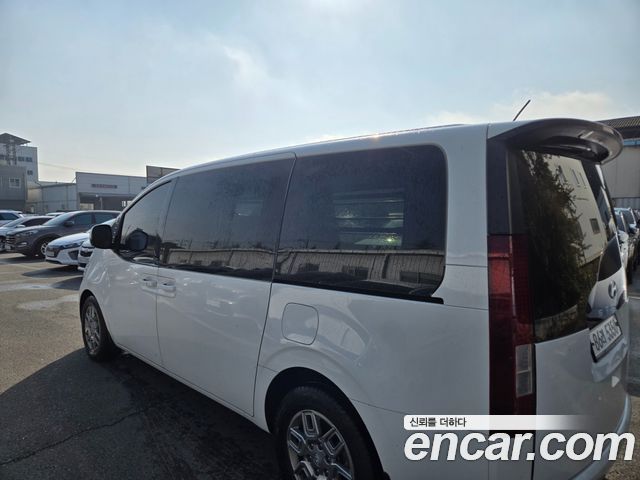 Hyundai Staria L3.5 Cargo 3-Seater Modern 2022 — фото 7