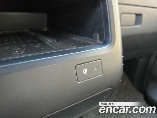Hyundai Staria L3.5 Cargo 3-Seater Modern 2022 — фото 18
