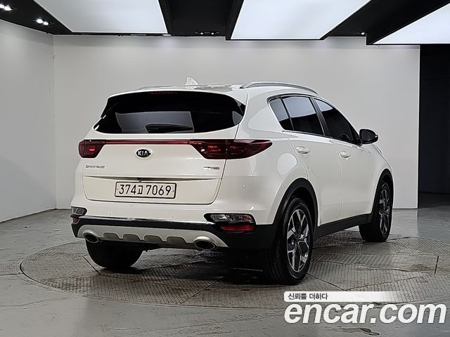 Kia Sportage The Bold Diesel 2.0 2WD Prestige 2020 — фото 2