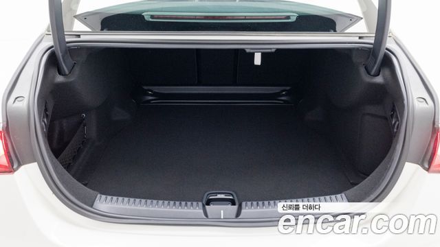 Mercedes-Benz E-Class (W214) E300 4MATIC Exclusive 2026 — фото 15