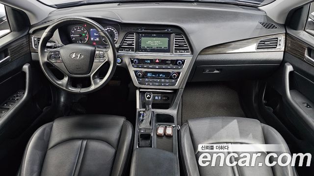 Hyundai Sonata (LF) 2.0 Smart 2015 — фото 7