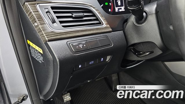 Hyundai Sonata (LF) 2.0 Smart 2015 — фото 19