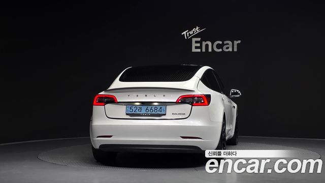 Tesla Model 3 Long Range AWD 2020 — фото 4