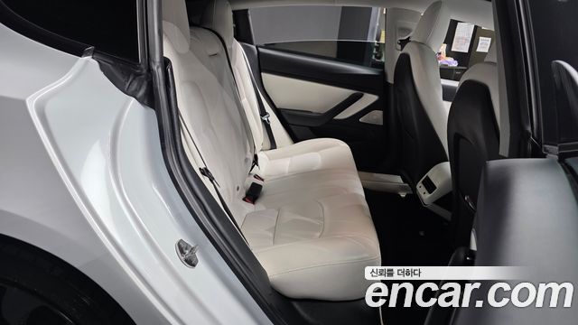 Tesla Model 3 Long Range AWD 2020 — фото 12