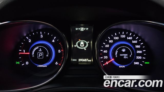 Hyundai Santa Fe (DM) Diesel(e-VGT) 2.0 2WD Exclusive 2015 — фото 8