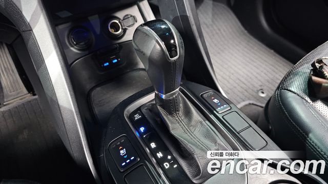 Hyundai Santa Fe (DM) Diesel(e-VGT) 2.0 2WD Exclusive 2015 — фото 9
