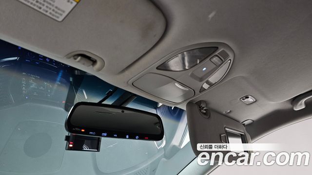 Hyundai Santa Fe (DM) Diesel(e-VGT) 2.0 2WD Exclusive 2015 — фото 16