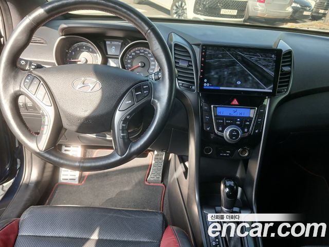 Hyundai i30 2.0 D spec 2016 — фото 9