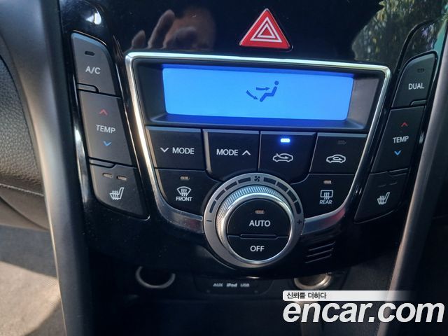 Hyundai i30 2.0 D spec 2016 — фото 19