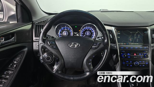 Hyundai Sonata The Brilliant CVVL Smart 2014 — фото 15