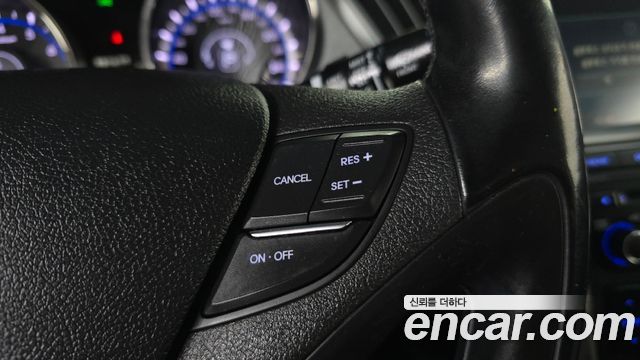 Hyundai Sonata The Brilliant CVVL Smart 2014 — фото 17