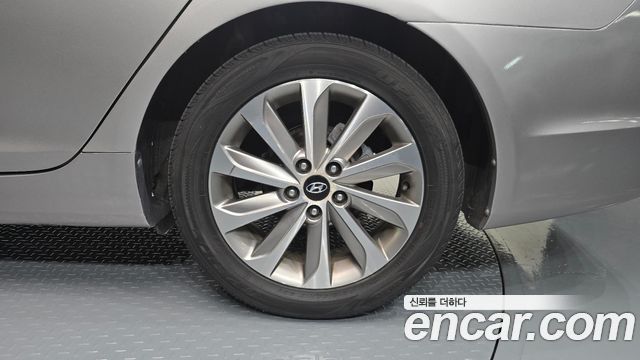 Hyundai Sonata The Brilliant CVVL Smart 2014 — фото 21
