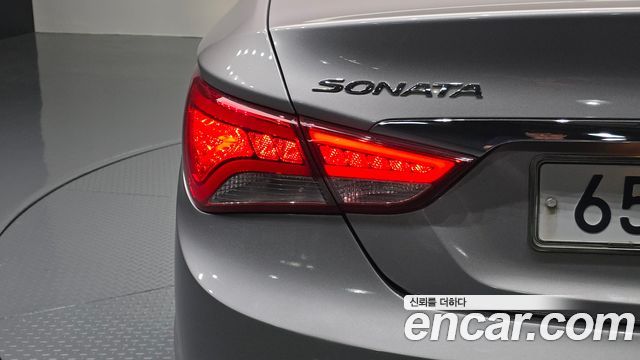 Hyundai Sonata The Brilliant CVVL Smart 2014 — фото 23