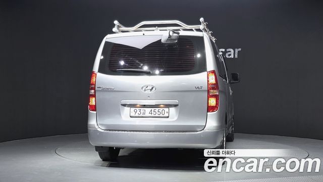 Hyundai Grand Starex Van 5-Seater Modern 2019 — фото 4