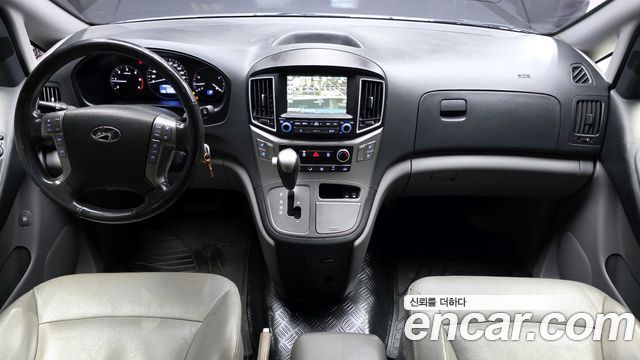 Hyundai Grand Starex Van 5-Seater Modern 2019 — фото 7