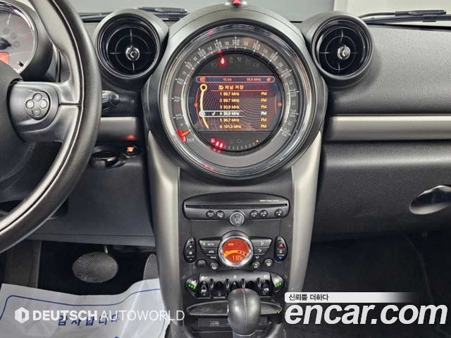 MINI Cooper D Countryman ALL4 1st 2016 — фото 18