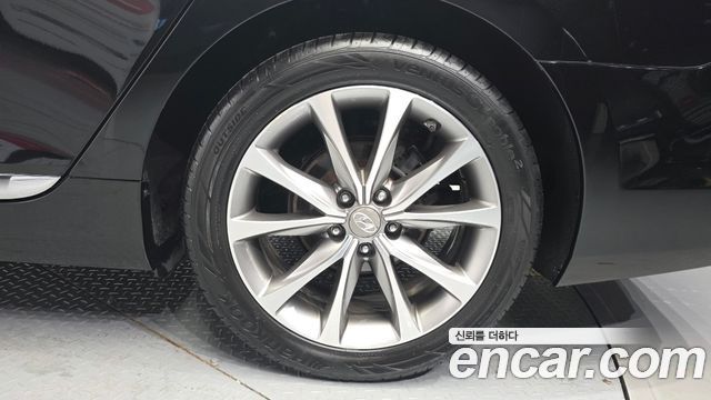 Hyundai Grandeur (HG) HG240 Modern 2015 — фото 5