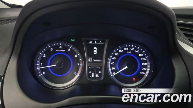 Hyundai Grandeur (HG) HG240 Modern 2015 — фото 8