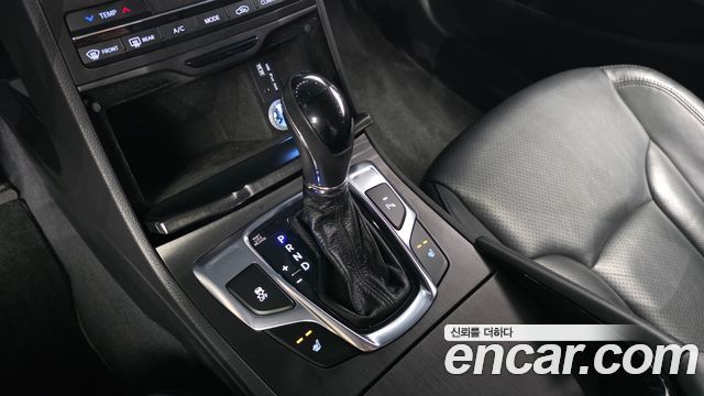 Hyundai Grandeur (HG) HG240 Modern 2015 — фото 9