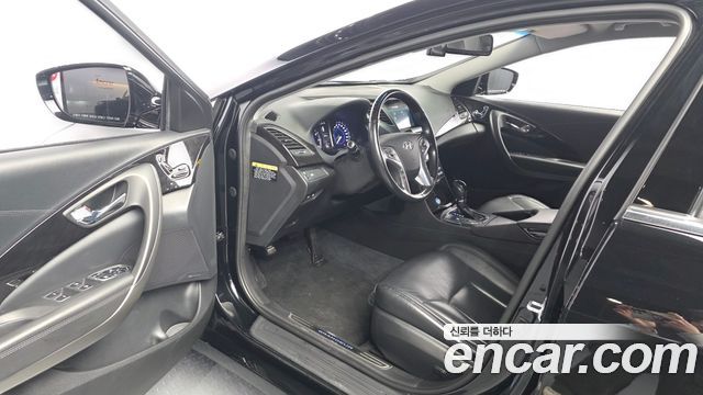 Hyundai Grandeur (HG) HG240 Modern 2015 — фото 10