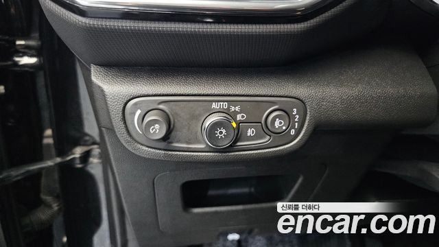 Chevrolet Trailblazer 1.3 Turbo 2WD Premier 2022 — фото 14