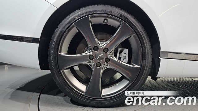 Genesis G80 (RG3) Gasoline 2.5 Turbo AWD 2024 — фото 5