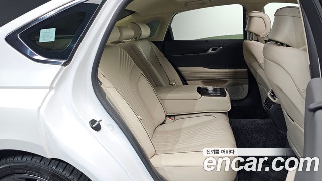 Genesis G80 (RG3) Gasoline 2.5 Turbo AWD 2024 — фото 11