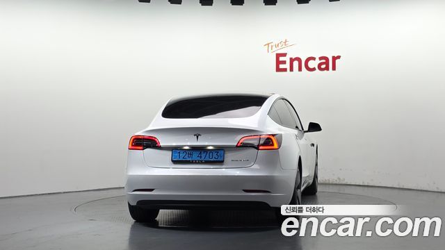 Tesla Model 3 Long Range AWD 2022 — фото 4