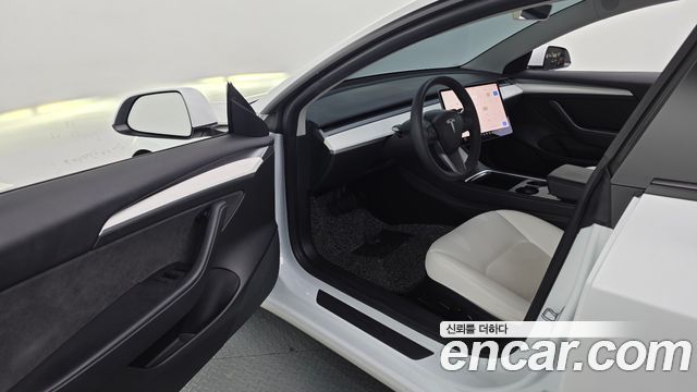 Tesla Model 3 Long Range AWD 2022 — фото 10