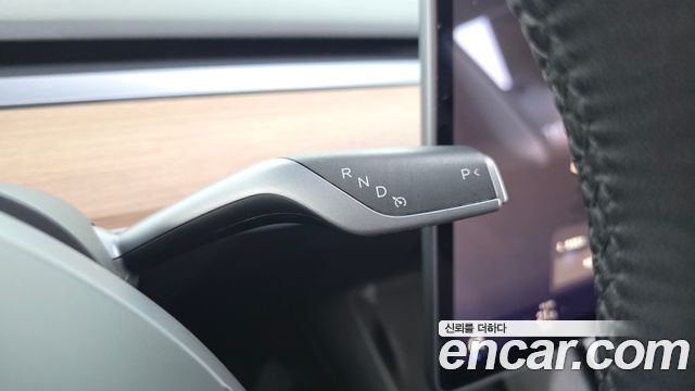 Tesla Model 3 Long Range AWD 2022 — фото 9