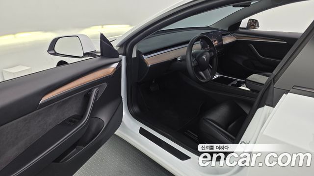 Tesla Model 3 Long Range AWD 2022 — фото 10